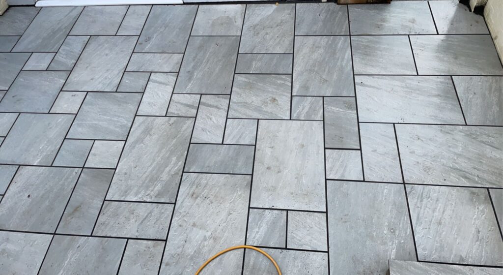 How long does it take to install a patio in Rumney